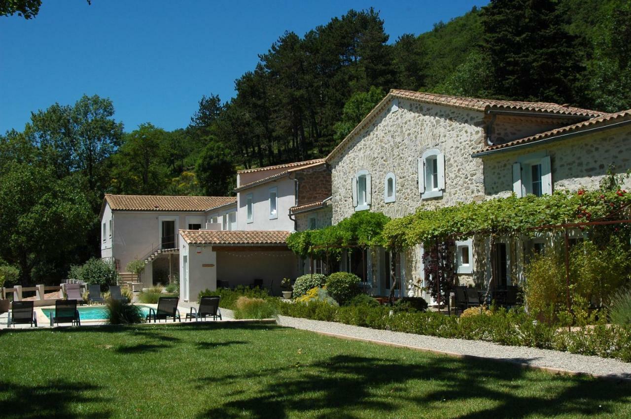 Les Jardins De Soulane B&B - Adults Only Belcastel-et-Buc Eksteriør billede